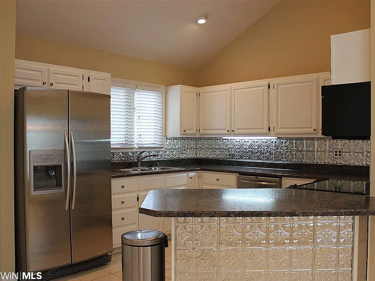 617 Saint Andrews Dr — Photo 12