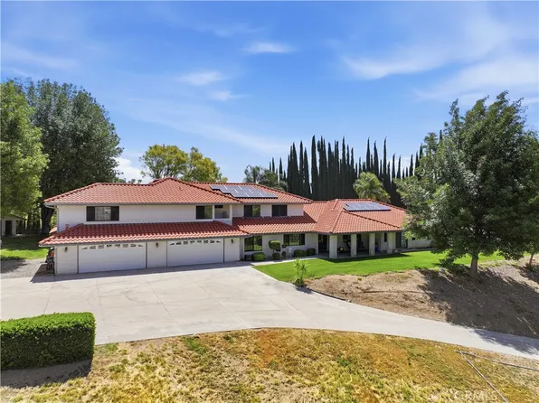 30414 Sloan Canyon Rd, Castaic, CA 91384