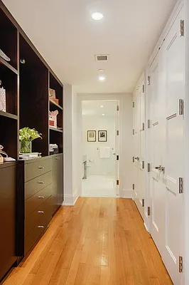 Sold by Corcoran | media 6