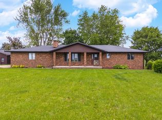 2623 County Road 600 N, El Paso, IL 61738