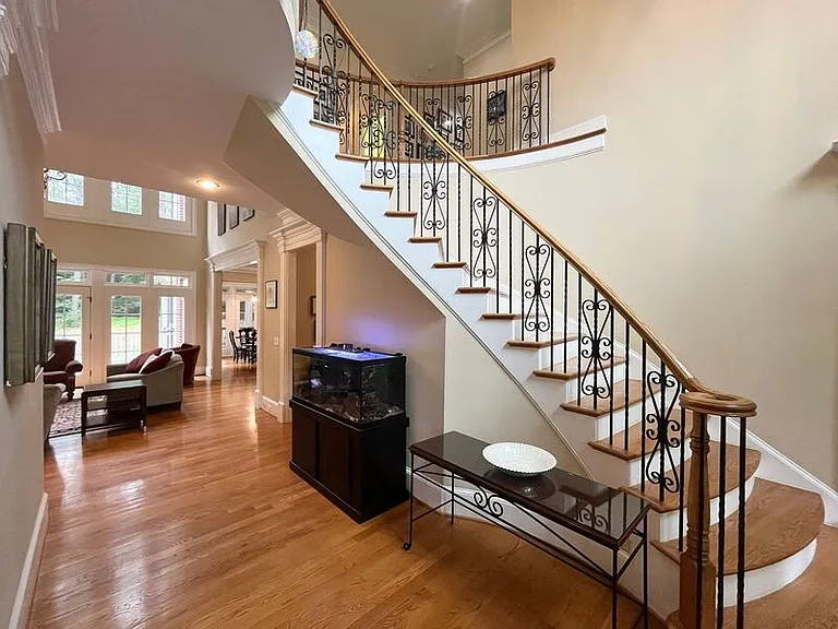 1205 Enderbury Dr — Photo 20