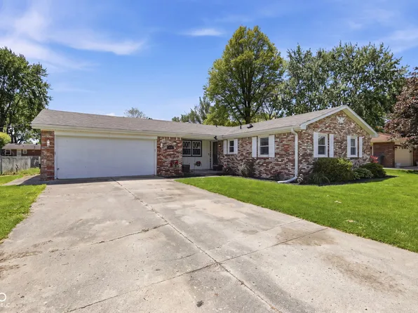 1709 E 47th St, Anderson, IN 46013