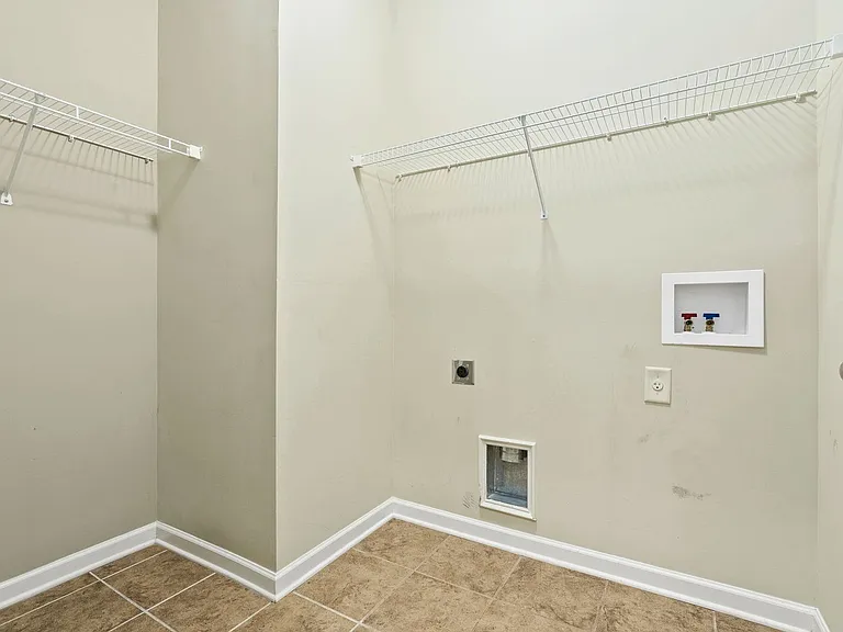 2904 Ashley Ln — Photo 23