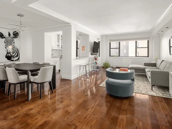 136 East 76th Street 8C image 2 of 9