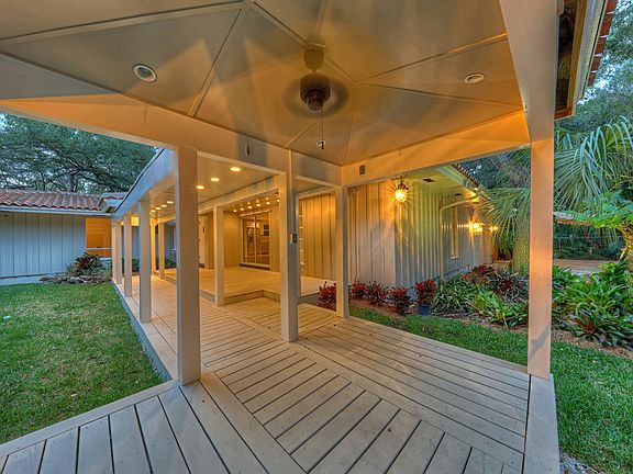 4th image of 6755 Royal Palm Dr