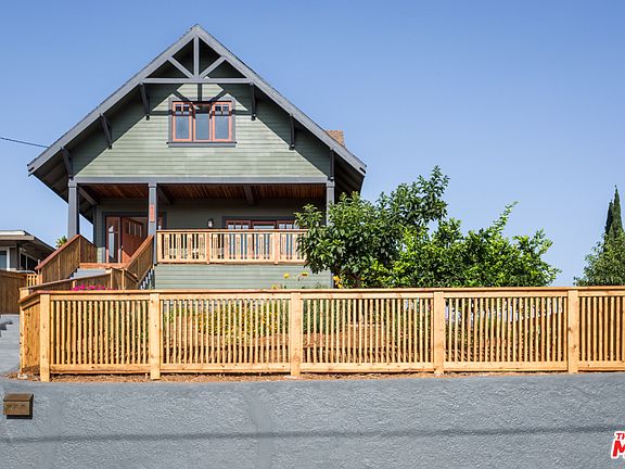 4th image of 627 Umbria St