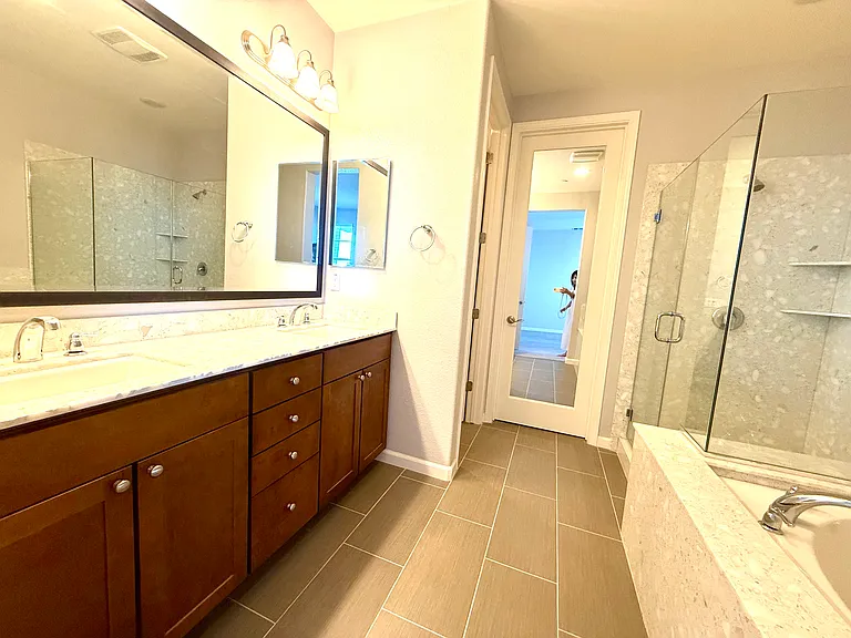 642 Bair Island Rd #1003 — Photo 15
