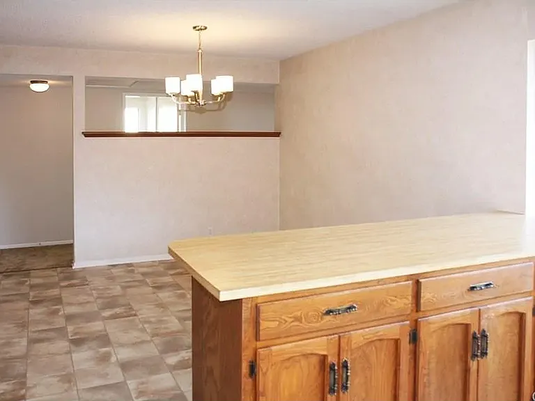 10715 El Silbido Ave — Photo 4