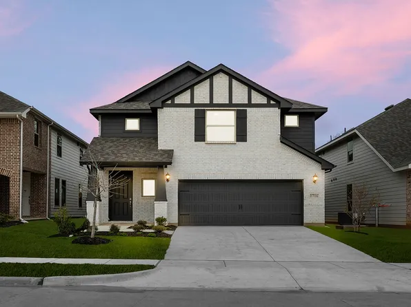 1716 Edgeway Dr, Aubrey, TX 76227