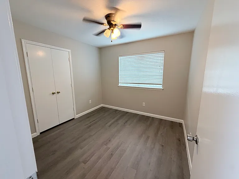 3109 Saskatchewan Dr — Photo 12