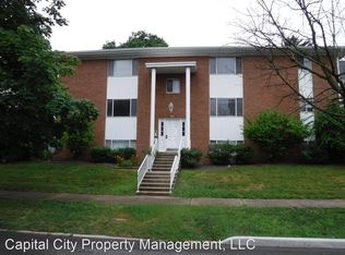 837 S 5th St #2, Springfield, IL 62703