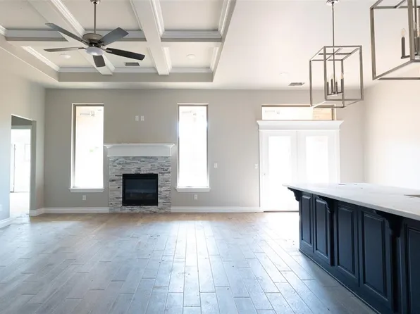 5509 Eden View Dr, Edmond, OK 73034