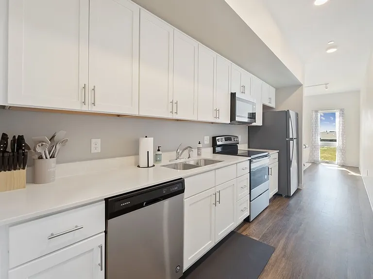 The Residence @ Willow Falls — Photo 27
