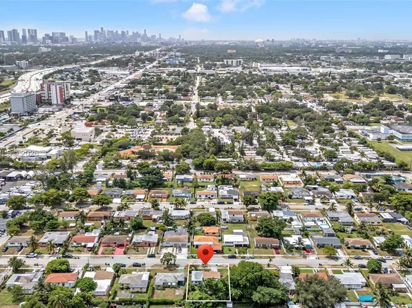 835 NW 84th St, Miami, FL 33150