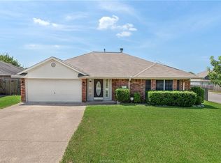 1217 Baywood Ct, College Station, TX 77845