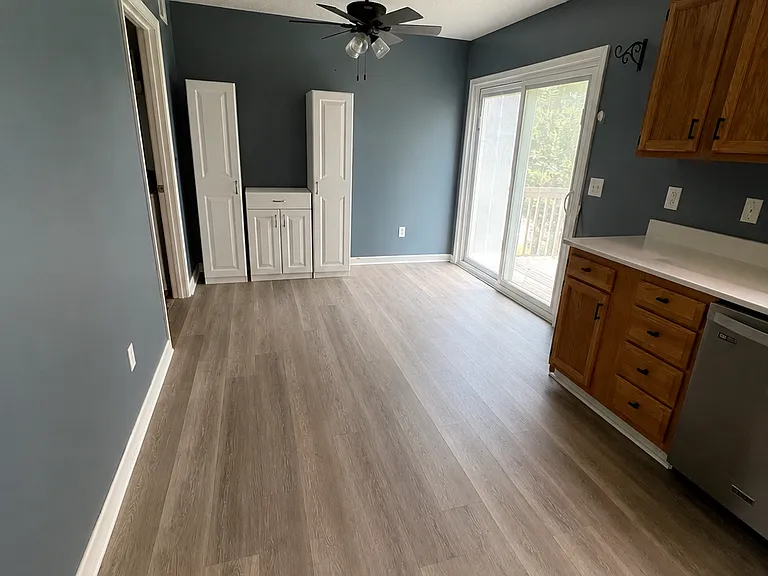 3115 W Walnut St #12 — Photo 4