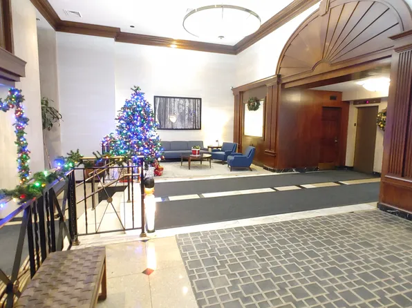 200 East 64th Street image 3 of 4