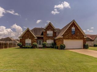 10767 Wellington Dr, Olive Branch, MS 38654