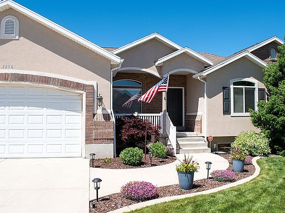 4th image of 3236 W Smithfield Cir