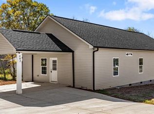 402 Foy Ave, Lexington, NC 27292