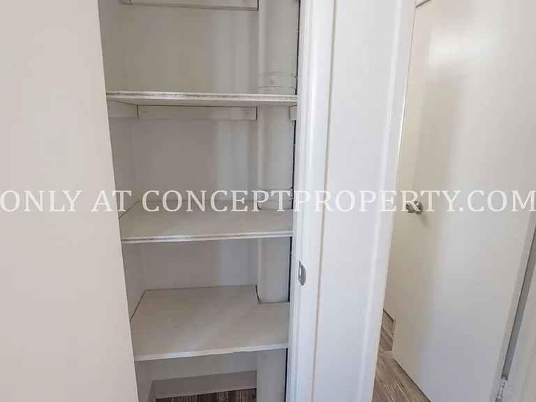 6660 S 1300 W — Photo 15