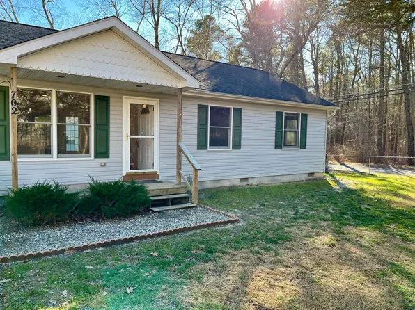 702 Larch Ave, Browns Mills, NJ 08015