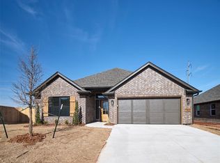 7921 NW 163rd St, Edmond, OK 73013