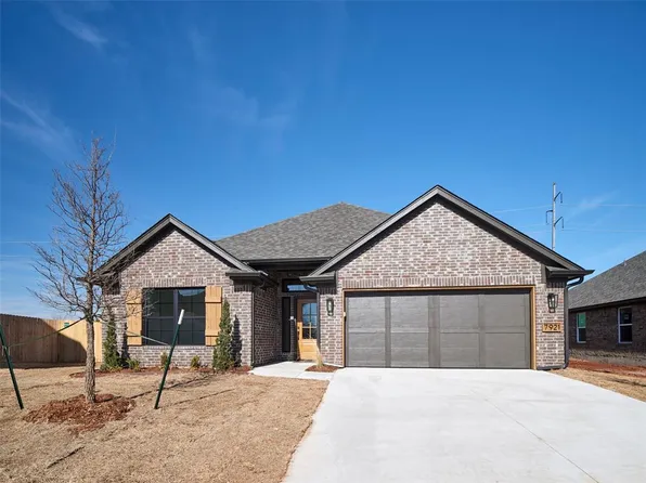 7921 NW 163rd St, Edmond, OK 73013