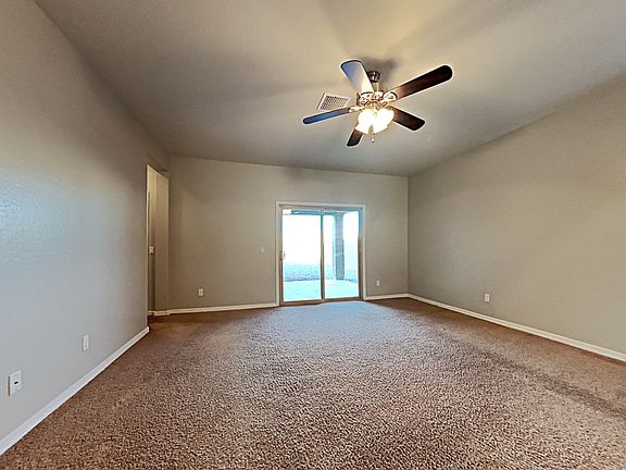 4th image of 40026 W Pryor Ln