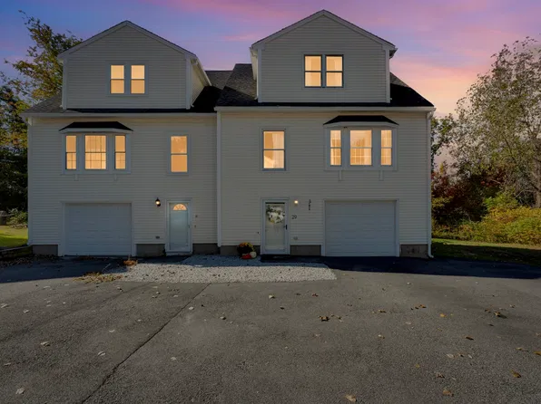29 Mahogany Run Unit 29, Leominster, MA 01453