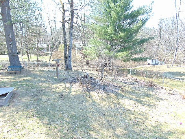 2nd image of 191 Brookside Cir