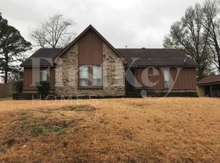 5011 Autumnwood Dr, Memphis, TN 38116