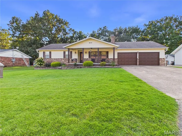2859 Vaughn Ave, Poplar Bluff, MO 63901
