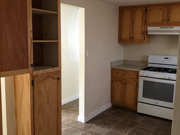 5th image of 116 N Nebraska Ave
