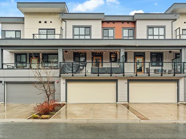 45500 Campus Dr #35, Chilliwack, BC V2R 6E9