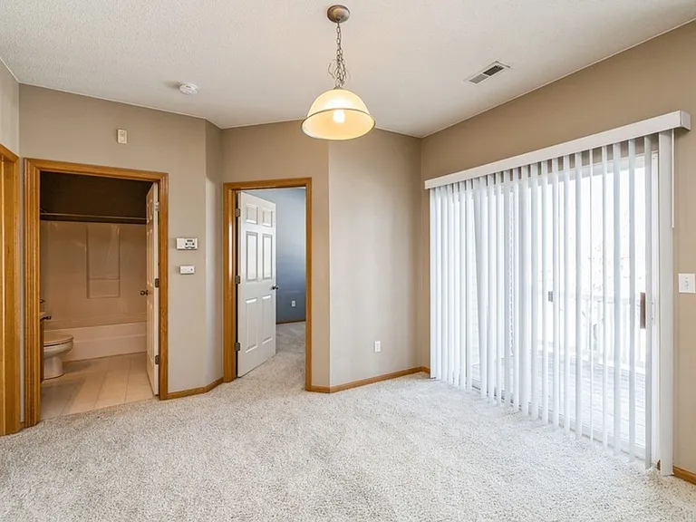 1320 SE Florence Dr #16 — Photo 4
