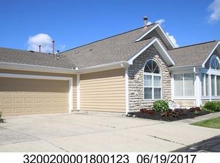 2687 Prestwick Village Cir, Springfield, OH 45503