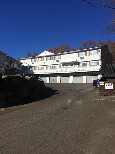 67 Sylvan Ave #7 Photo 1