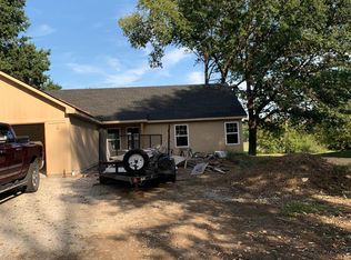 312 Clearview Dr, Pleasant Hill, MO 64080