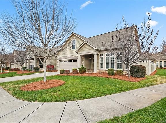 4th image of 3559 S Bank Ct