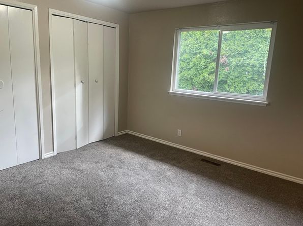 (undisclosed Address)