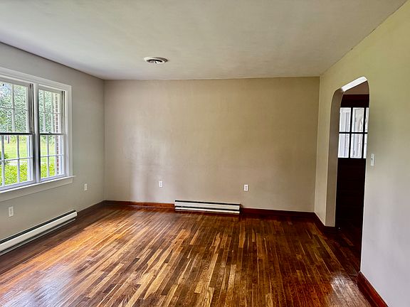 5th image of 6978 Powhatan Dr