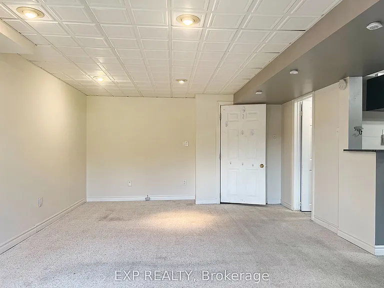 26 Millcliff Cir #BASEMENT — Photo 12
