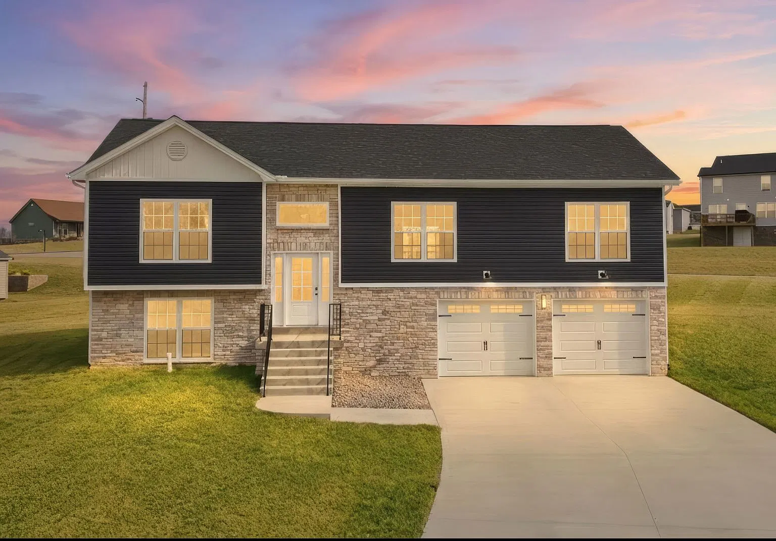 57 D Wayne Circle — Photo 1