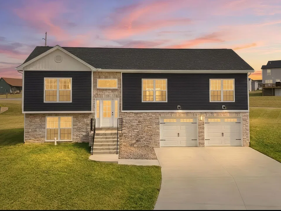 57 D Wayne Cir