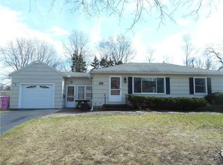 260 Hildegarde Rd, Rochester, NY 14626