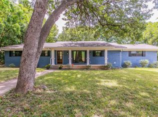 1040 Wedgewood Dr, Woodway, TX 76712