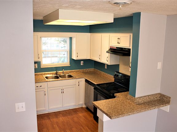 5th image of 108 Greenland Ct #108