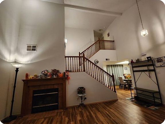 2nd image of 1732 Blueberry Dr NE