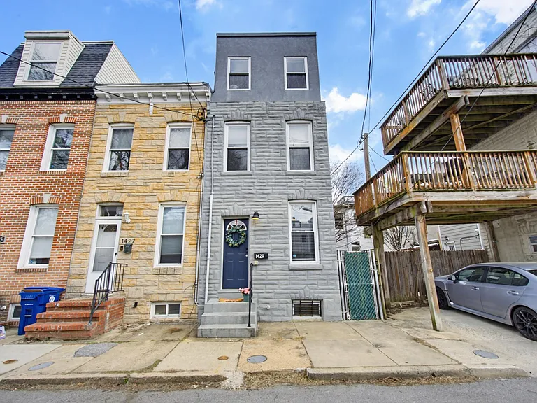 1429 Olive St — Photo 30